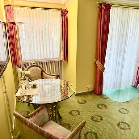 Boutique Hotel Villa Am See (Adults Only)-2